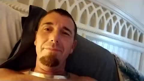 Snapshot of shane198569 chatting on October 2025 08:09:01 PM shane198569 online show from October 2025 08:09:01 PM