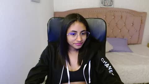 shanelle online show from January 2025 03:09:02 AM