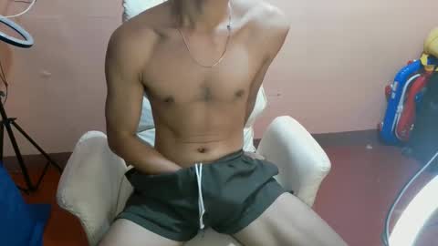 Dylan online show from February 2025 04:09:02 PM