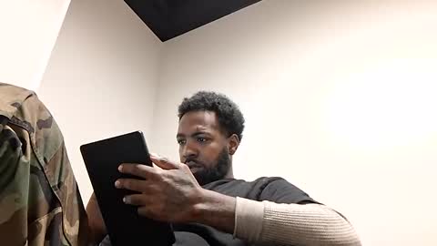 shann0n3 online show from December 2025 01:21:02 AM