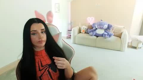 Snapshot of shannonblooms chatting on September 2025 12:06:01 PM Shanmais online show from September 2025 12:06:01 PM