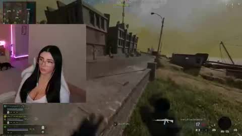 Snapshot of shannonblooms chatting on October 2025 11:49:02 PM Shanmais online show from October 2025 11:49:02 PM