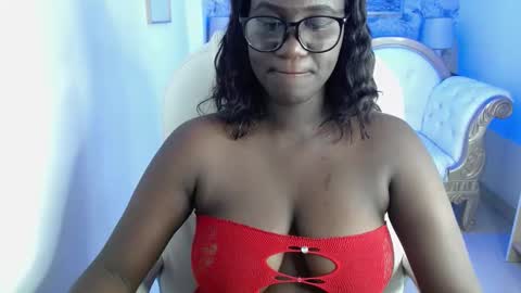 shanntall_tk online show from December 2025 07:55:01 PM