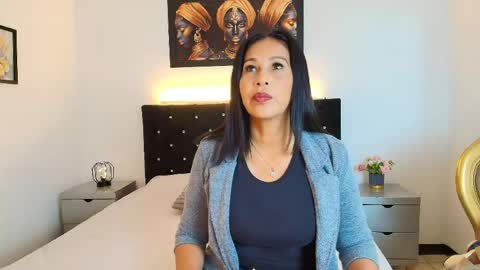  Shanon  online show from May 2026 07:42:01 PM