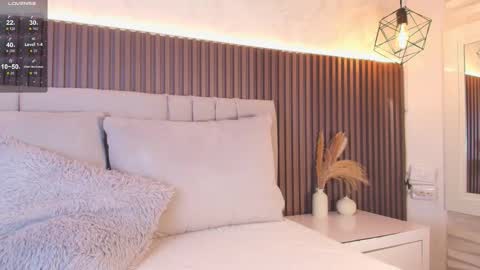 SHANON online show from November 2025 07:16:02 PM