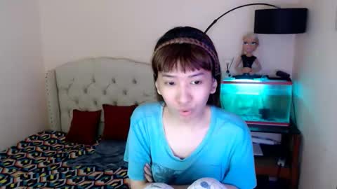 SHANTA FOX  s online show from January 2026 01:44:02 AM