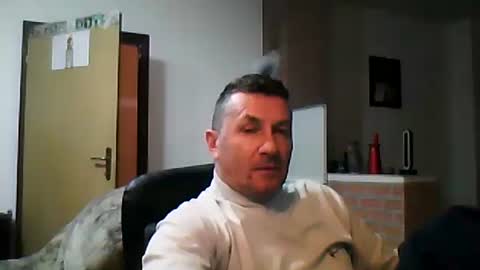 Snapshot of shaomy711 chatting on January 2025 07:45:02 PM excelo21 online show from January 2025 07:45:02 PM