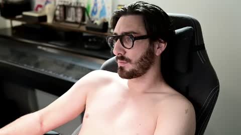 Snapshot of shape80 chatting on August 2026 08:41:02 AM frenchy boy online show from August 2026 08:41:02 AM