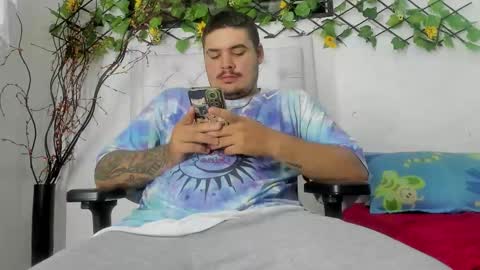 Snapshot of sharkmerlin chatting on November 2025 04:45:01 AM jhon deibyd online show from November 2025 04:45:01 AM