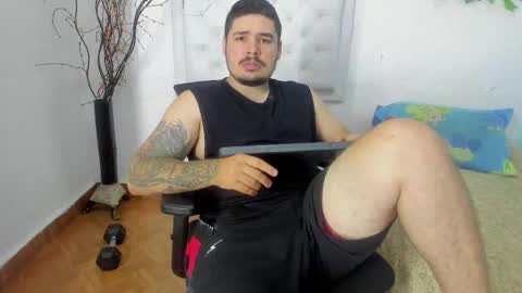 Snapshot of sharkmerlin chatting on November 2025 02:11:02 AM jhon deibyd online show from November 2025 02:11:02 AM