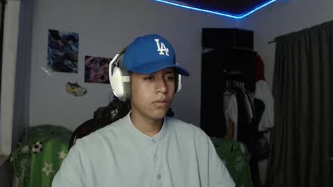 Snapshot of sharky_g chatting on January 2025 07:16:02 AM Frqnko online show from January 2025 07:16:02 AM