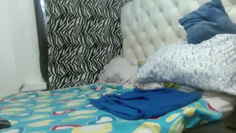 sharlot03 online show from January 2025 12:19:02 PM