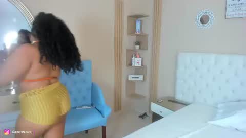 Snapshot of sharlot_evans_ chatting on July 2026 12:29:02 PM Sharlot online show from July 2026 12:29:02 PM