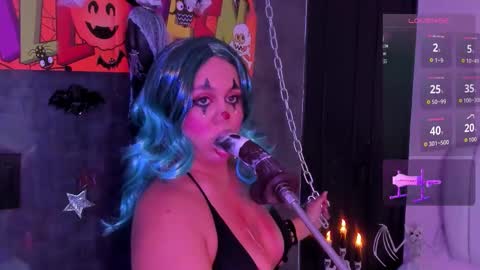 sharlotthe_bigass online show from October 2025 01:36:02 AM