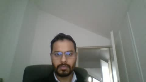 Snapshot of sharmamanxyz chatting on November 2025 03:44:02 PM sharmamanxyz online show from November 2025 03:44:02 PM