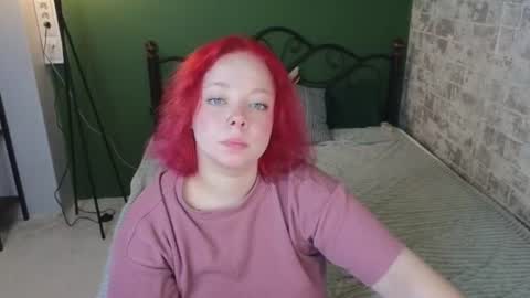 Snapshot of sharon_coxxx chatting on July 2026 07:00:01 AM Sharon online show from July 2026 07:00:01 AM