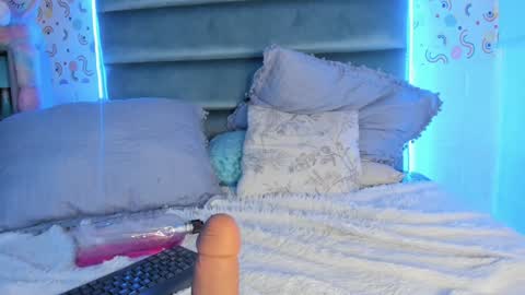 Sharon online show from January 2025 06:23:01 PM