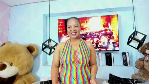 Snapshot of sharon_noa chatting on April 2026 02:32:01 PM Sharon Noa online show from April 2026 02:32:01 PM