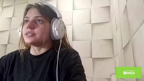 Snapshot of sharondariojas chatting on December 2025 12:55:01 PM Amanda online show from December 2025 12:55:01 PM