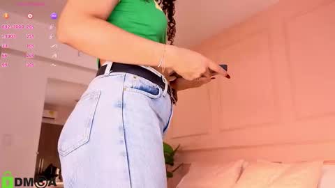 Snapshot of sharonn___ chatting on January 2026 07:26:02 PM Sharon online show from January 2026 07:26:02 PM