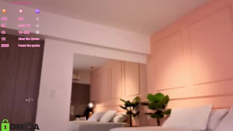 Snapshot of sharonn___ chatting on February 2026 04:41:02 AM Sharon online show from February 2026 04:41:02 AM