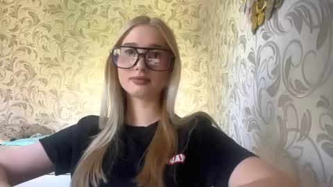 Anita online show from May 2026 06:41:02 AM