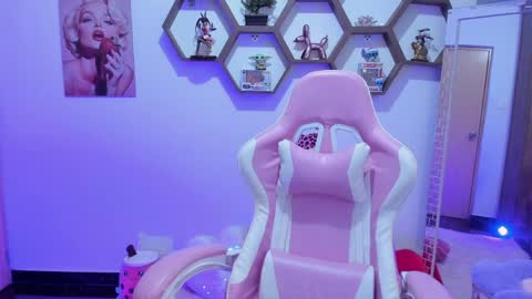 Sharon online show from April 2026 10:41:02 PM