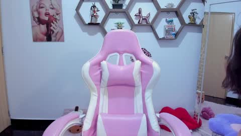 Sharon online show from April 2026 10:25:02 PM