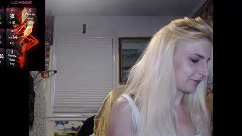 Snapshot of sharqbate chatting on January 2026 11:10:01 PM sharqbate online show from January 2026 11:10:01 PM