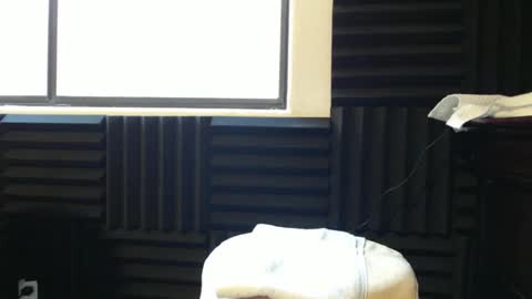 Snapshot of shavedvegasfun chatting on January 2025 08:13:02 PM shavedvegasfun online show from January 2025 08:13:02 PM