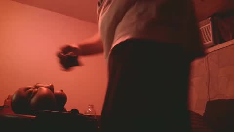 Snapshot of shawntheone3535b chatting on September 2025 01:29:01 AM shawntheone online show from September 2025 01:29:01 AM