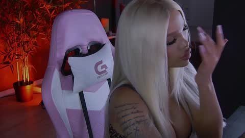 shayblonde online show from January 2025 09:55:02 PM