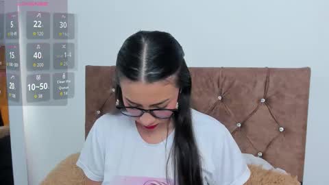 shayla bross online show from December 2025 01:05:02 PM