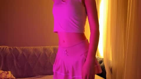 Snapshot of she_angell chatting on July 2026 06:47:01 PM Anny online show from July 2026 06:47:01 PM