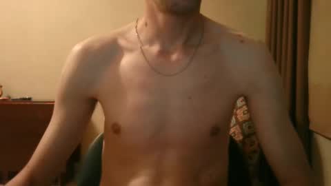 Snapshot of shedevr02 chatting on September 2025 05:23:01 PM Roger online show from September 2025 05:23:01 PM