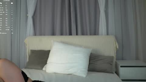 Snapshot of sheenagear chatting on November 2025 01:11:01 PM sheenagear online show from November 2025 01:11:01 PM