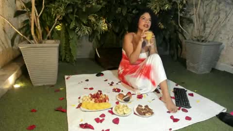 sheeylopez online show from May 2026 03:15:01 AM