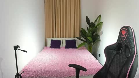 Sheila GMT 2 Tuesday Wednesday Friday Saturday Sunday- 8  5  online show from February 2025 04:54:02 AM