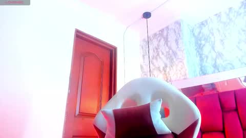 Snapshot of sheilly_brown chatting on January 2026 07:04:01 PM sheilly_brown online show from January 2026 07:04:01 PM