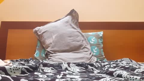 Snapshot of shelby_tommy1 chatting on February 2025 11:45:01 PM bluehorn online show from February 2025 11:45:01 PM