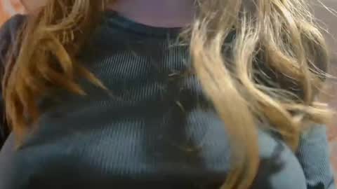 Erika online show from January 2025 12:27:01 AM