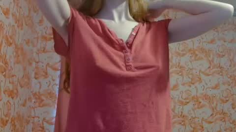 Erika online show from September 2025 06:46:02 PM