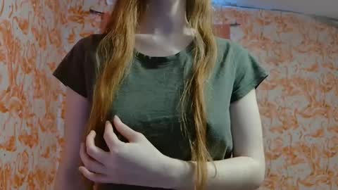 Erika online show from February 2026 09:19:01 PM