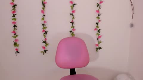 Snapshot of shellyrayhs1 chatting on March 2026 02:14:02 AM Shelly rayhs online show from March 2026 02:14:02 AM