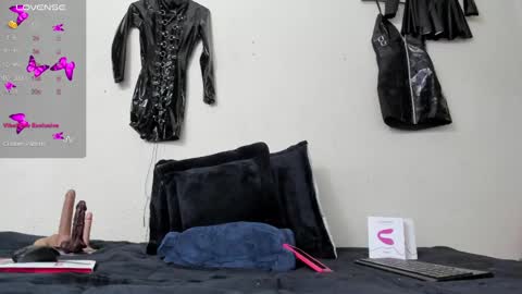 Snapshot of shengyi_blue chatting on February 2025 10:02:01 AM anyela7773 online show from February 2025 10:02:01 AM