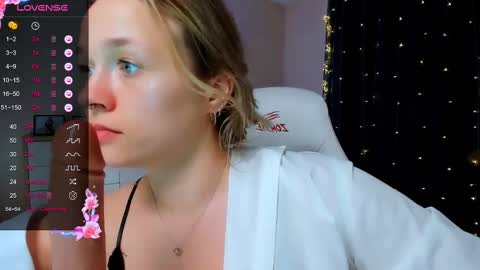 Sheril online show from March 2025 06:00:01 PM