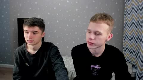 Snapshot of sherlockmax chatting on November 2025 06:11:02 PM Max online show from November 2025 06:11:02 PM