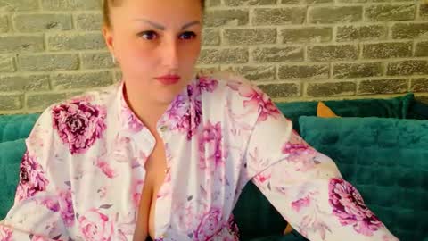 Snapshot of sherry_french chatting on July 2026 03:33:02 PM Sherry online show from July 2026 03:33:02 PM