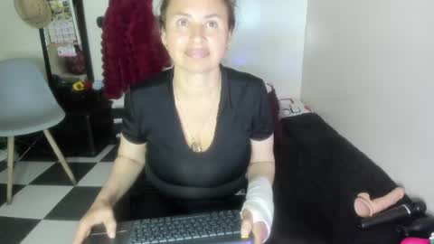Shera Hade online show from July 2026 01:18:01 AM