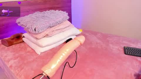 Snapshot of sherylrose1 chatting on September 2025 10:54:01 PM Sheryl Rose online show from September 2025 10:54:01 PM